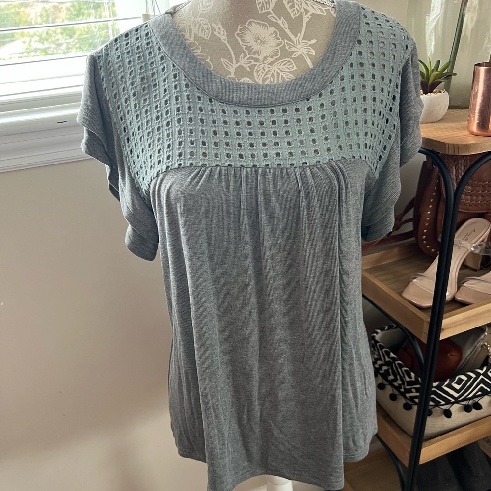 Jodifl gray top